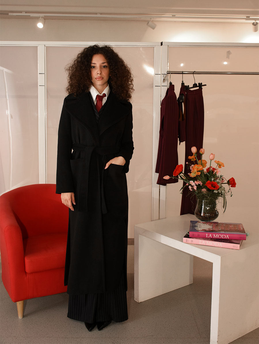 Cappotto lungo modello Raffinata colorazione Nero